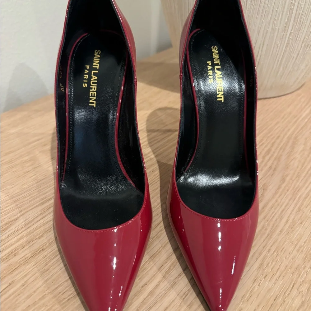 Saint Laurent Burgundy Patent Pointed-Toe Pumps - Picture 3 of 14